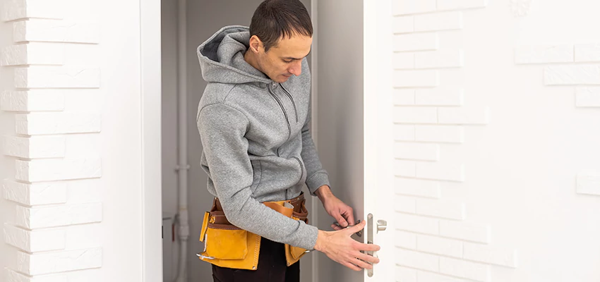 Nighttime Locksmith Near Me in Pasadena, CA